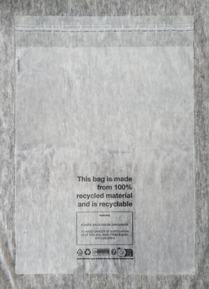 100 CLEAR TRANSPARENT PLASTIC GARME...