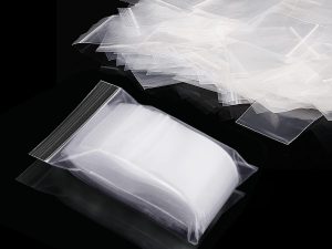 600 Pcs Small Plastic Bags Sealable...