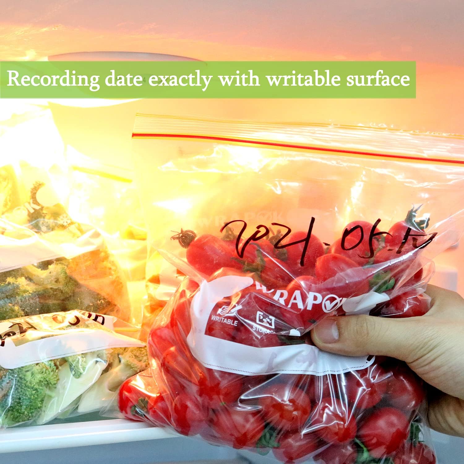 Medium Freezer Bags Ziplock Reusable Sandwich Plastic Food Bags - 9.8 x 8.7 Inch (50 Count) - Image 3