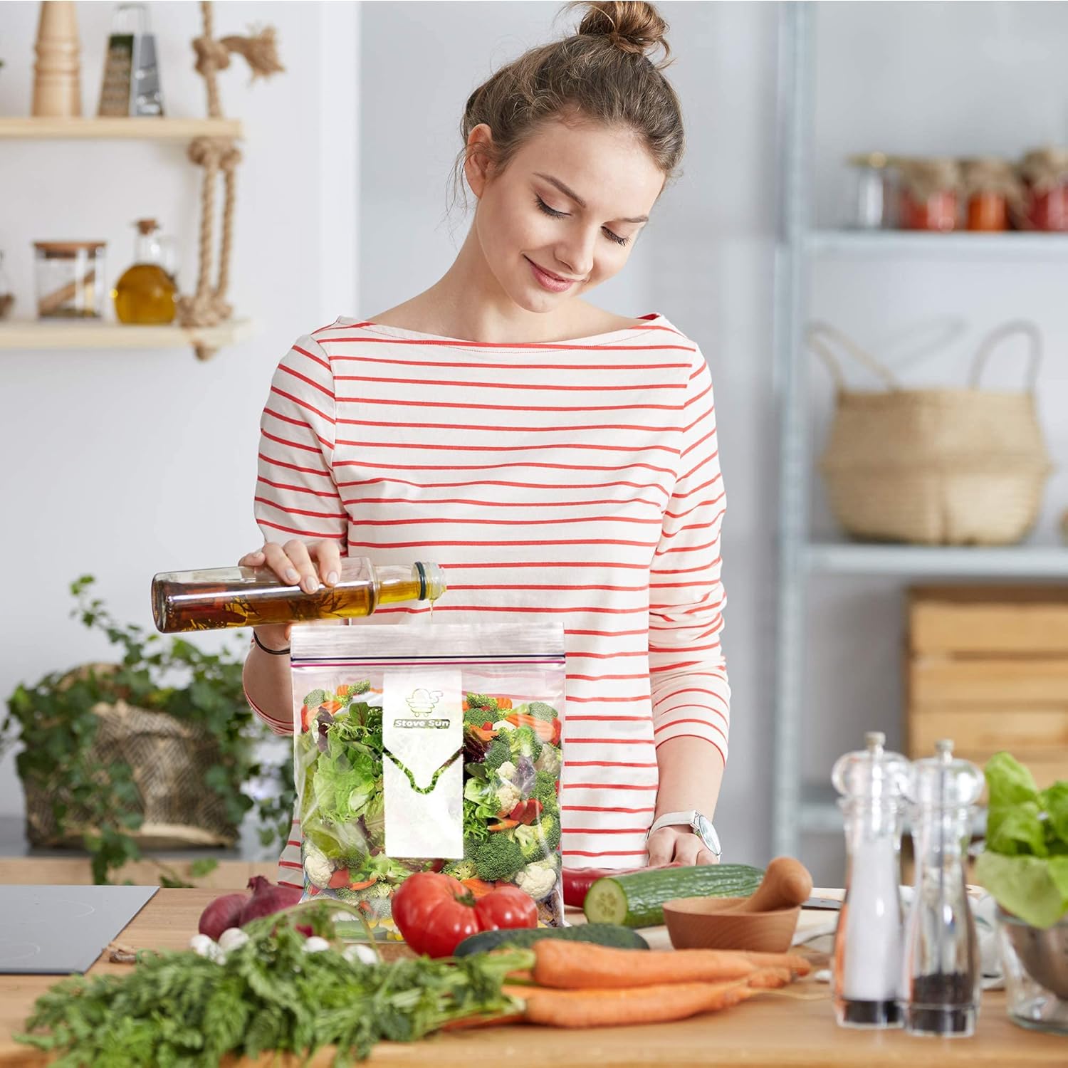 40 x Large Reusable Freezer Bags Heavy Duty Double Ziplock Bags, UK Gallon Food Bags Size 4.55L | BPA Free, Freezer Safe, Microwave Safe (30.6×28.8cm) - Image 7