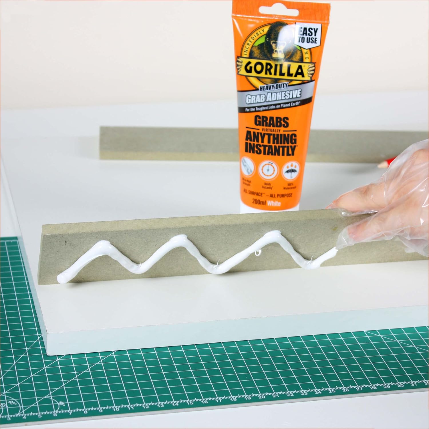 Gorilla Heavy Duty White Grab Adhesive 200ml Tube – All-Purpose, Ultra-High Strength, Holds Instantly, 100% Waterproof & temperature resistant - Image 8